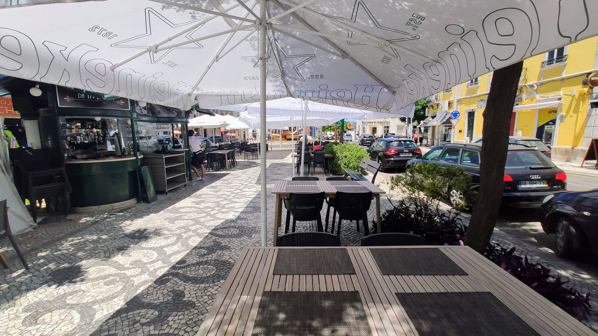 Salada Caesar e opcoes mais leves em Loule